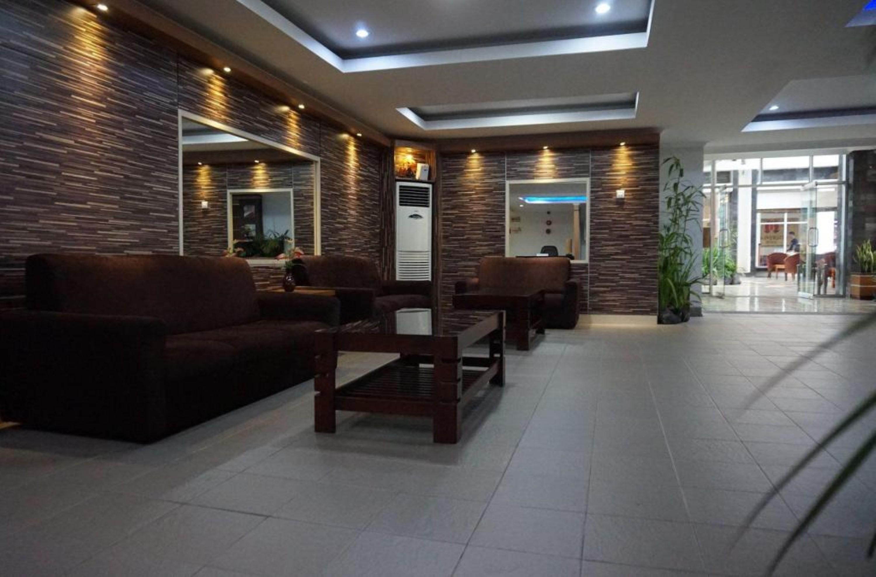University Hotel Sunan Kalijaga Kalasan エクステリア 写真